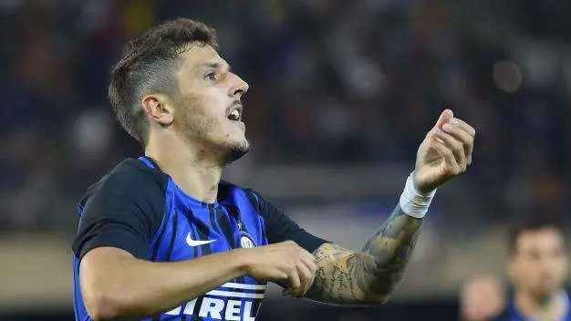 Sevilla, siguen las gestiones por Jovetic