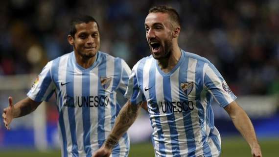 El Málaga se asoma a Europa y Bueno fulmina al Levante con un póquer de goles
