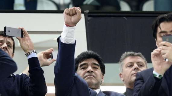 Maradona: "Me duele lo de Higuain pero no es el único culpable"