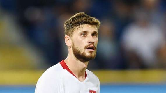 OFICIAL: Leeds United, renueva Klich