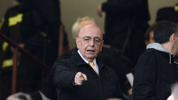 Milan, Galliani: "El viernes hablo con el Valencia de Rami"