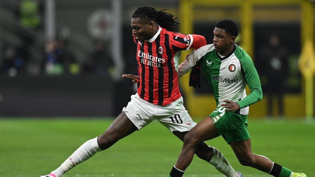 El Bayern, prendado de Read, joya del Feyenoord: operación complicada por un motivo