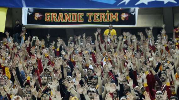 Galatasaray, se mantiene el interés en Niasse
