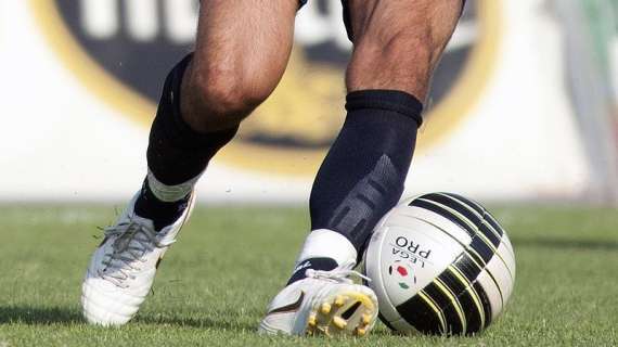 OFICIAL: Real Oviedo, rescisión de Aarón Ñíguez