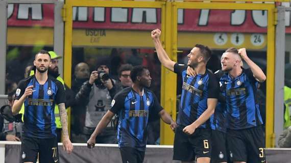 Italia, el Inter se adjudica el derbi local (2-3)
