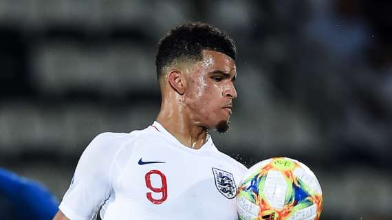 Inglaterra, los problemas de rodilla de Solanke podrían dejarle fuera del Europeo
