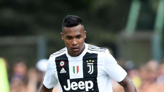 Juventus, negociación para ampliar el contrato de Alex Sandro