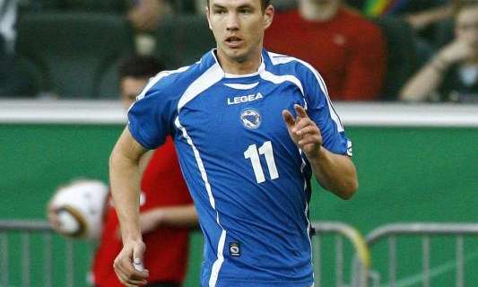 Play-Off Euro 2016, Dzeko mantiene viva a Bosnia y Hercegovina