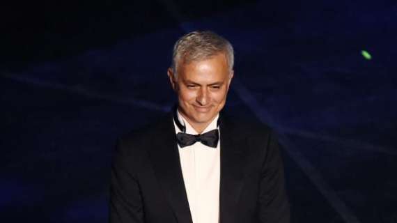 Mourinho: "Tengo un gran trabajo por delante"