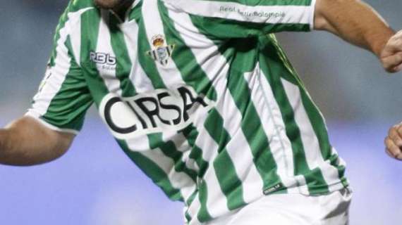 OFICIAL: Real Betis, Juanfran firma hasta 2016