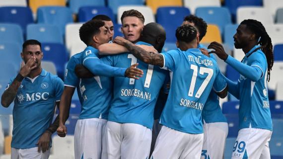 Italia, el Napoli consolida el liderato tras batir al Como