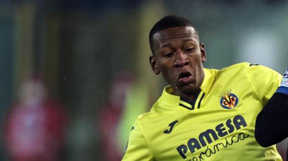 Manchester United, sondeos por Pervis Estupiñán