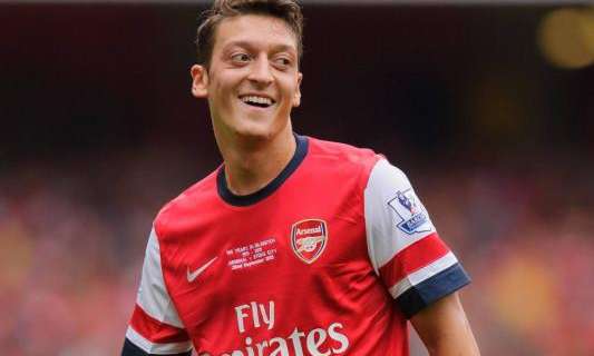 Arsenal, los dirigentes están convencidos de que Özil ampliará su contrato