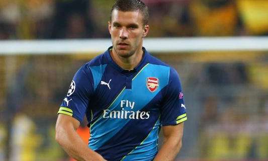 Podolski: "El infierno se helará antes de que yo juegue en el Tottenham"