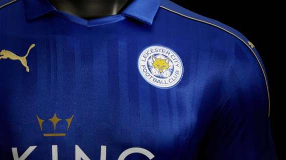OFICIAL: Leicester City, firma Evans