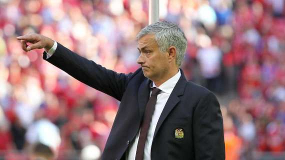 Manchester United, no llegará un director deportivo mientras Mourinho sea el técnico