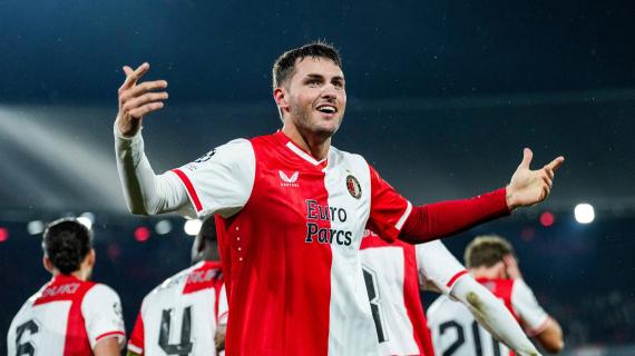 Feyenoord, Santiago Giménez en la agenda del West Ham para julio