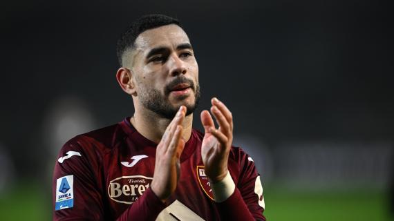 OFICIAL: Cremonese, firma Sanabria, ex Real Betis