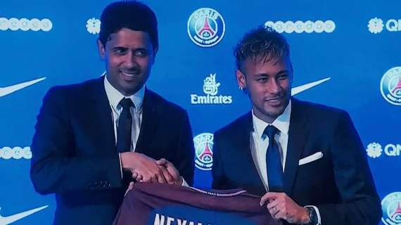 PSG, 260.000 euros por utilizar la Torre Eiffel en la presentación de Neymar