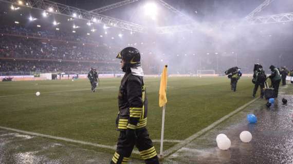Italia, Sampdoria - Genoa se recupera el martes