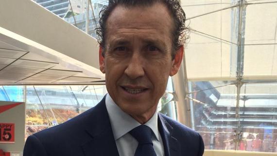 Valdano: "Los enfrentamientos de Champions favorecerán al Barça en la Liga, menos estrés"