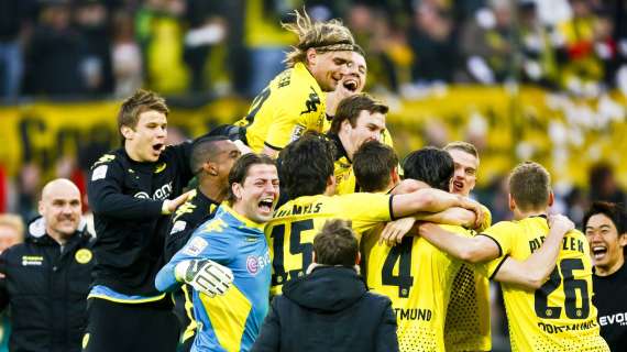 Borussia Dortmund rebaja interés por Dzeko