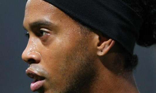 Ronaldinho: "Feliz por jugar en México"