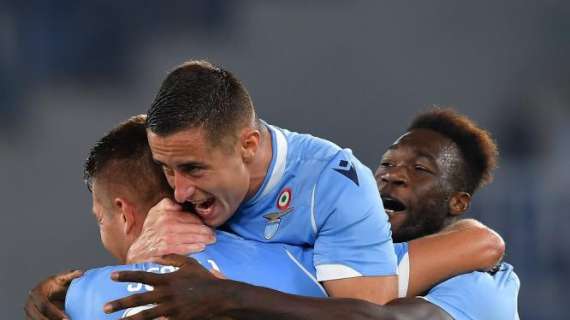 Italia, la Lazio supera al Parma (2-0)