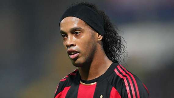 Roberto de Assis confirma la retirada de Ronaldinho