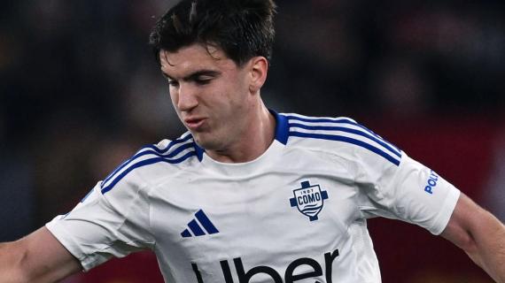 OFICIAL: Manchester City, el Como adquiere el pase de Máximo Perrone