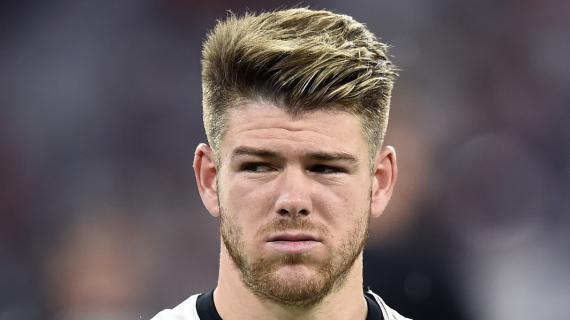 Como, Alberto Moreno se suma a la pretemporada en Marbella