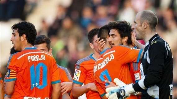 El Valencia, a ganar a la Real Sociedad y a aprovechar el duelo del Pizjuán