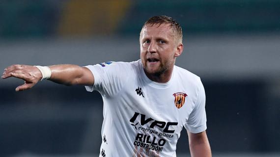 OFICIAL: Cracovia, renueva Kamil Glik