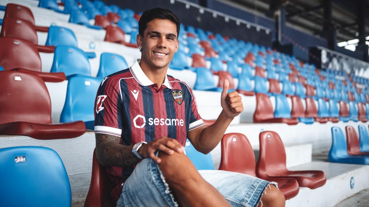 Hugo Sotelo es oficialmente nuevo jugador del Levante UD