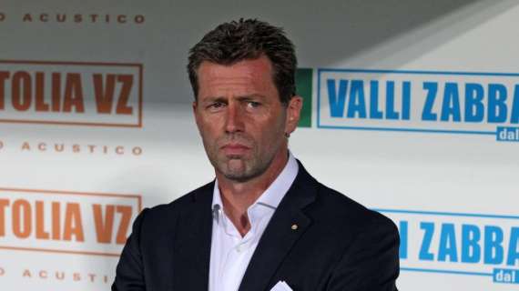 Borussia Dortmund, Skibbe, ex seleccionador de Grecia, nuevo entrenador del sub23