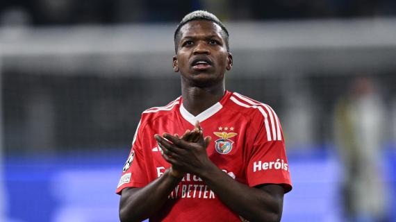 OFICIAL: Burnley, firma Florentino Luís