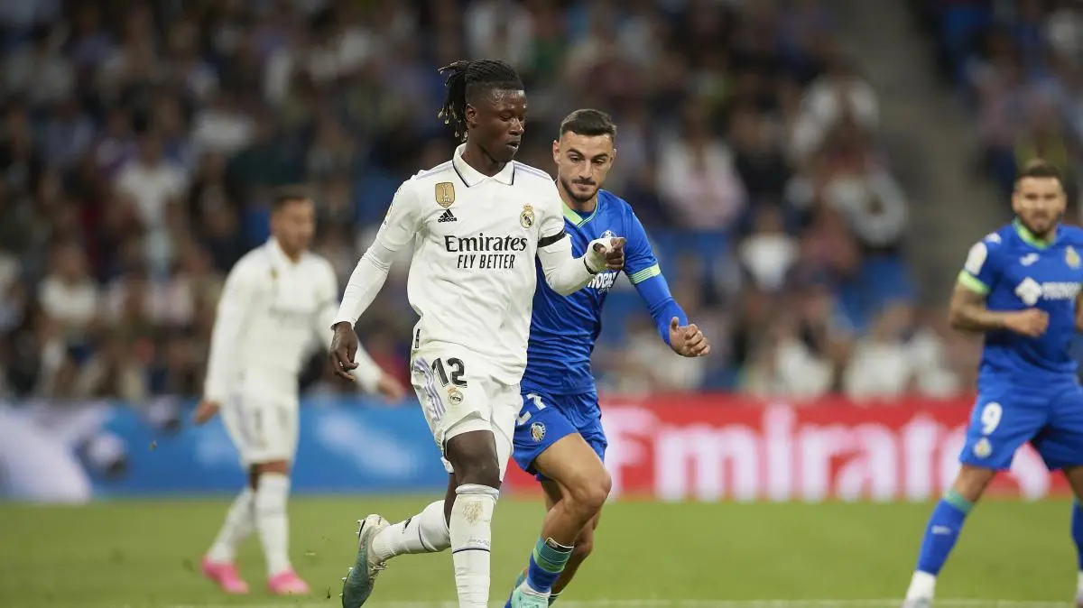El Sevilla anuncia a Juan Iglesias, lateral del Getafe, como segundo fichaje