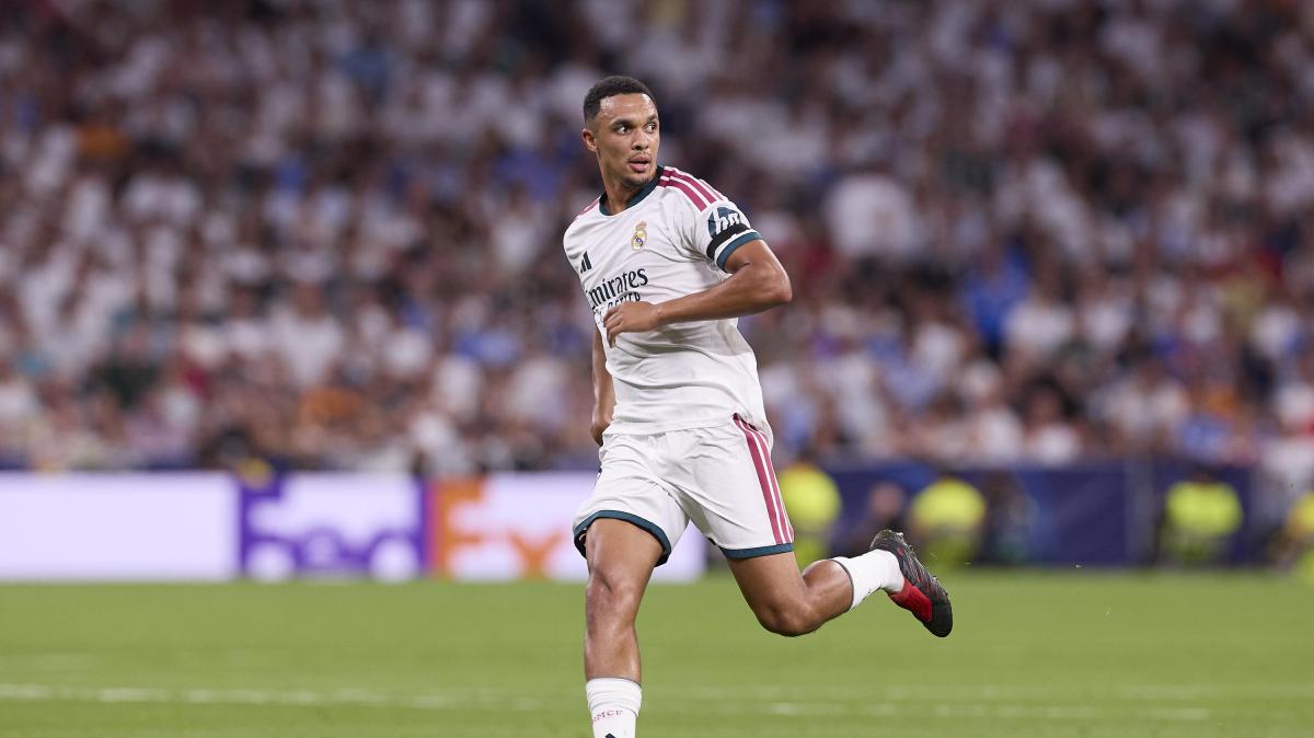 El Arsenal planea traer de vuelta a Alexander Arnold a la Premier League