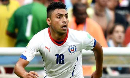 La CONMEBOL reduce a dos partidos la sanción al chileno Jara