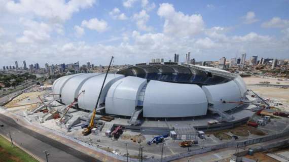 Brasil pone a la venta estadios del Mundial por sus problemas financieros