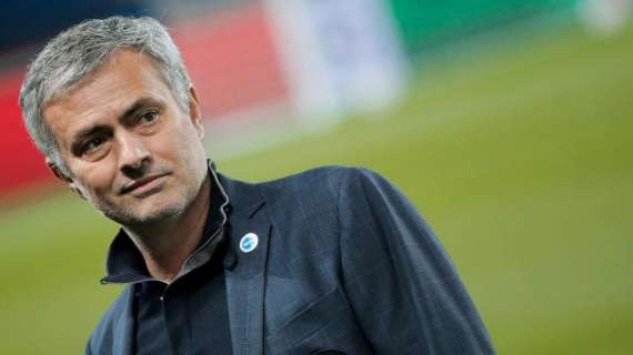 Chelsea, Mourinho: "Quiero seguir en el club y el club quiere que siga"