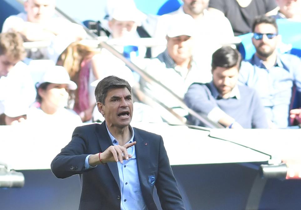 Argentina, el Lanús de Pellegrino vence y es puntero de zona