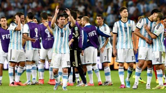 Argentina, Armando Pérez: "Bauza será el técnico mientras yo esté al frente de la AFA"
