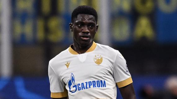 OFICIAL: Estrella Roja, Nasser Djiga al Wolverhampton