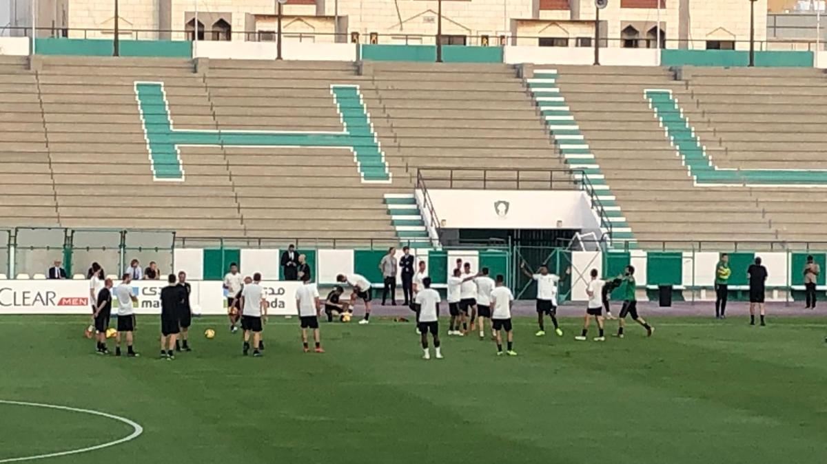 Arabia Saudí desvela un proyecto futurista: un estadio suspendido entre las nubes