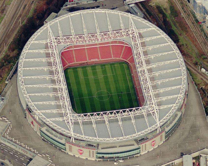 Arsenal - Nottingham Forest, se demora el inicio