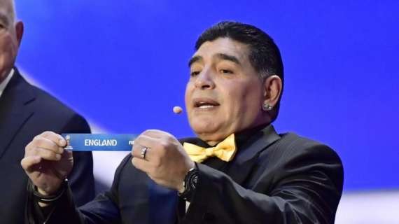 Maradona, contra Scaloni: "No puede dirigir ni el tráfico"