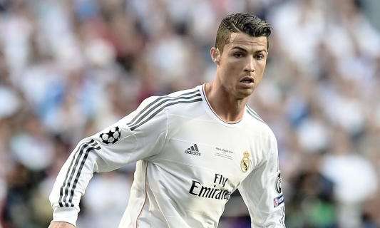Un 'poker' de Cristiano Ronaldo tumba al Elche