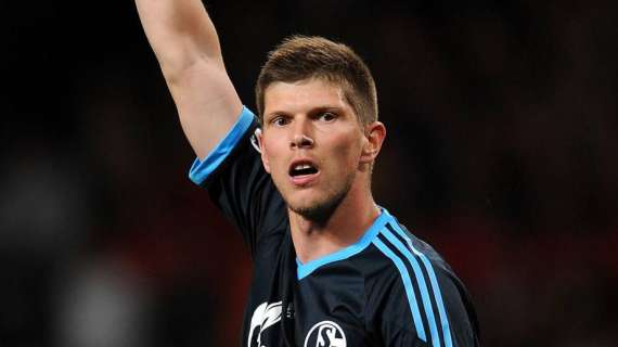 Schalke 04, Huntelaar no descarta replantearse la idea de la retirada