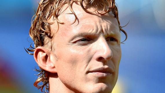 Beerschot, Kuyt salva por ahora su puesto